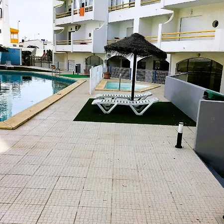 1 Bedroom Chaves, Praceta Vitorino Nemesio, * Albufeira