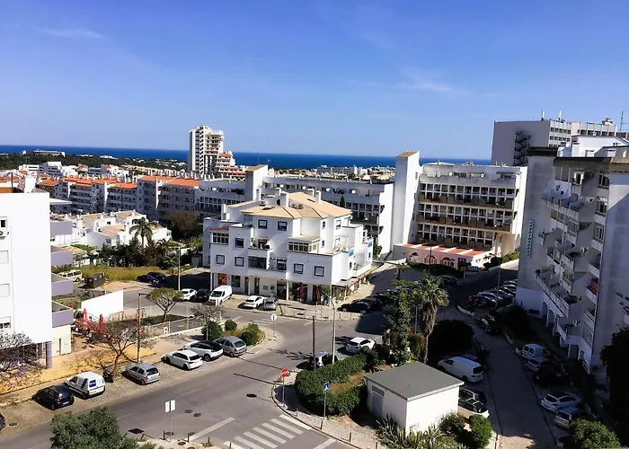 1 Bedroom Chaves, Praceta Vitorino Nemesio, * Albufeira