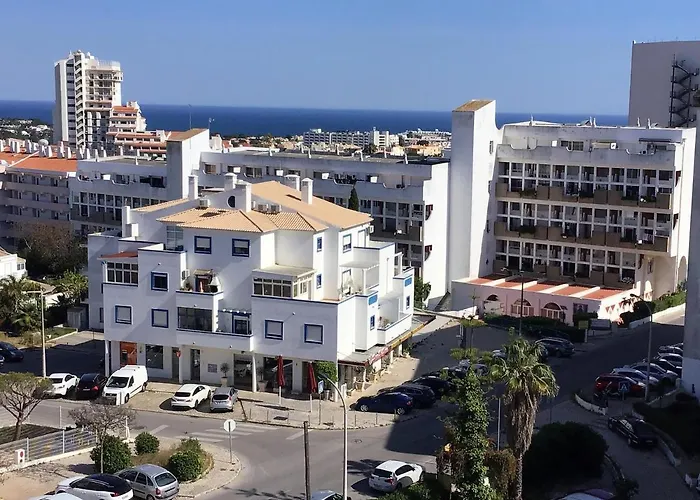 Apartamento 1 Bedroom Chaves, Praceta Vitorino Nemesio,